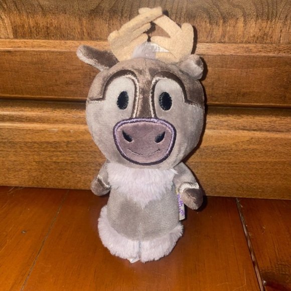 itty bittys® Disney Frozen Sven Bean Bag Moose Toy - Picture 4 of 8